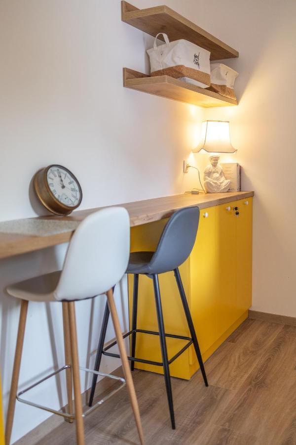 Linden House - A Lovely Apartment In Central Βάρνα Εξωτερικό φωτογραφία